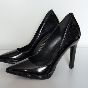 Michael Kors Elegant Black Pattent Leather Women's Heels